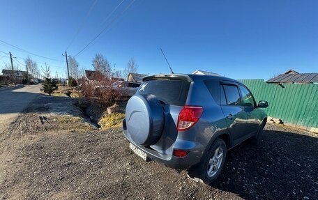 Toyota RAV4, 2006 год, 1 000 000 рублей, 2 фотография