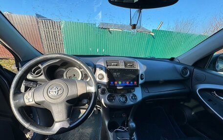 Toyota RAV4, 2006 год, 1 000 000 рублей, 14 фотография