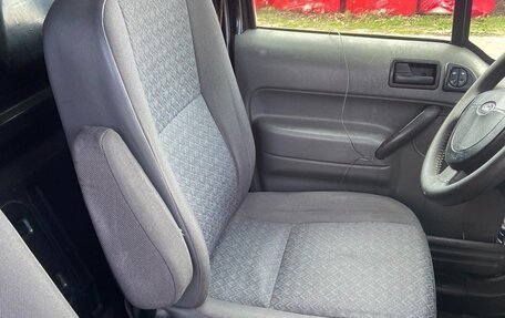 Ford Tourneo Connect I, 2003 год, 570 000 рублей, 9 фотография