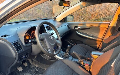 Toyota Corolla, 2006 год, 870 000 рублей, 9 фотография