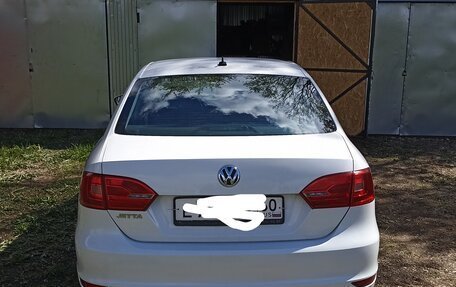Volkswagen Jetta VI, 2014 год, 840 000 рублей, 2 фотография