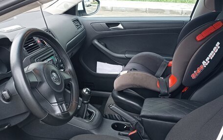 Volkswagen Jetta VI, 2014 год, 840 000 рублей, 6 фотография
