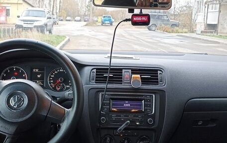 Volkswagen Jetta VI, 2014 год, 840 000 рублей, 8 фотография