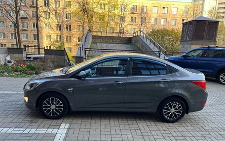Hyundai Solaris II рестайлинг, 2016 год, 990 000 рублей, 3 фотография