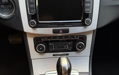 Volkswagen Passat CC I рестайлинг, 2011 год, 1 500 000 рублей, 10 фотография