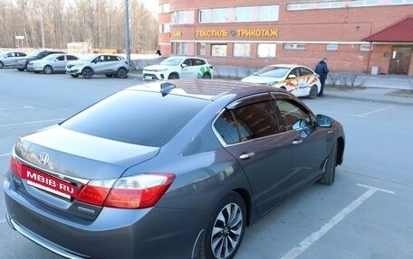 Honda Accord IX рестайлинг, 2013 год, 1 700 000 рублей, 3 фотография