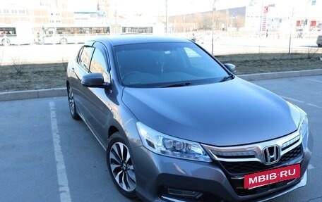 Honda Accord IX рестайлинг, 2013 год, 1 700 000 рублей, 2 фотография