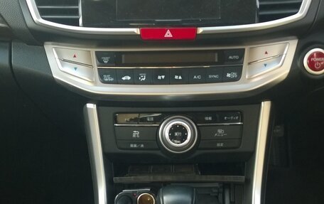 Honda Accord IX рестайлинг, 2013 год, 1 700 000 рублей, 16 фотография