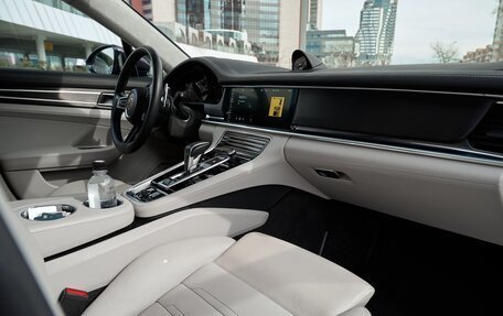 Porsche Panamera II рестайлинг, 2020 год, 11 111 111 рублей, 12 фотография