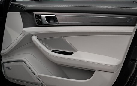 Porsche Panamera II рестайлинг, 2020 год, 11 111 111 рублей, 30 фотография