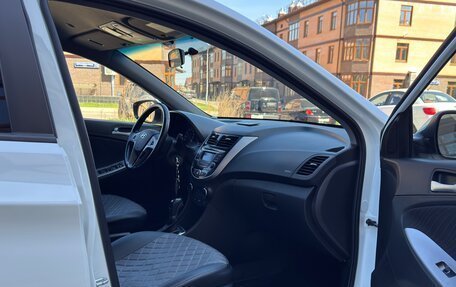 Hyundai Solaris II рестайлинг, 2014 год, 1 170 000 рублей, 12 фотография