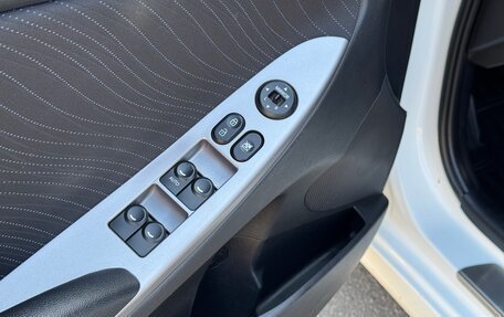 Hyundai Solaris II рестайлинг, 2014 год, 1 170 000 рублей, 18 фотография