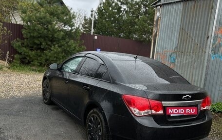 Chevrolet Cruze II, 2012 год, 735 000 рублей, 3 фотография