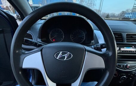 Hyundai Solaris II рестайлинг, 2013 год, 770 000 рублей, 11 фотография