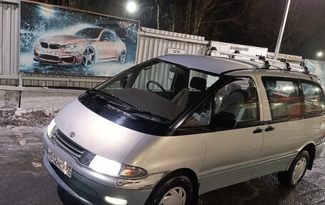 Toyota Estima III рестайлинг -2, 1992 год, 530 000 рублей, 3 фотография
