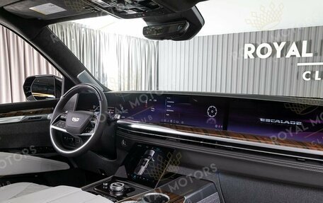 Cadillac Escalade V, 2025 год, 24 490 000 рублей, 8 фотография