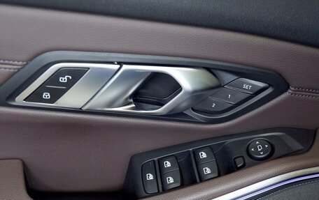 BMW 3 серия, 2020 год, 4 950 000 рублей, 11 фотография