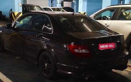 Mercedes-Benz C-Класс, 2011 год, 1 500 000 рублей, 9 фотография