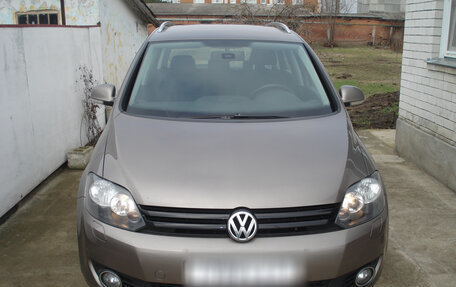 Volkswagen Golf Plus II, 2010 год, 530 000 рублей, 1 фотография