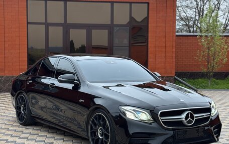 Mercedes-Benz E-Класс, 2016 год, 3 750 000 рублей, 4 фотография