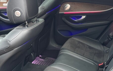 Mercedes-Benz E-Класс, 2016 год, 3 750 000 рублей, 18 фотография
