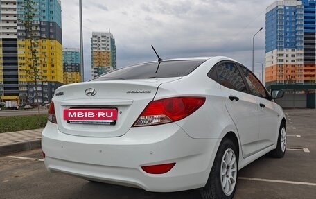 Hyundai Solaris II рестайлинг, 2013 год, 1 050 000 рублей, 4 фотография