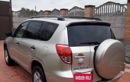 Toyota RAV4, 2006 год, 900 000 рублей, 3 фотография