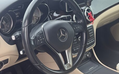 Mercedes-Benz GLA, 2015 год, 2 600 000 рублей, 11 фотография