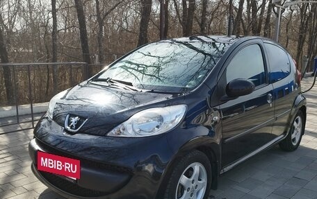 Peugeot 107 I рестайлинг, 2008 год, 559 000 рублей, 3 фотография