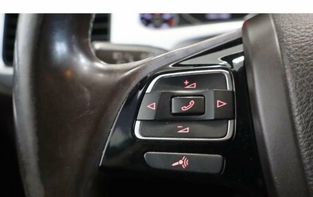 Volkswagen Touareg III, 2012 год, 2 449 000 рублей, 12 фотография