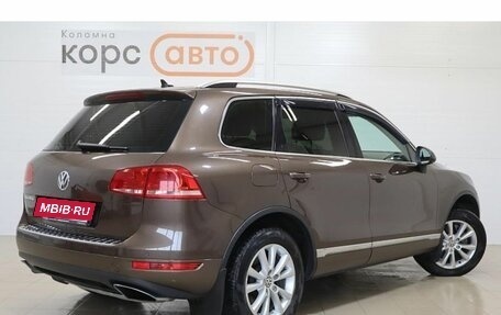 Volkswagen Touareg III, 2012 год, 2 449 000 рублей, 3 фотография