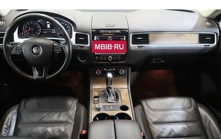 Volkswagen Touareg III, 2012 год, 2 449 000 рублей, 7 фотография