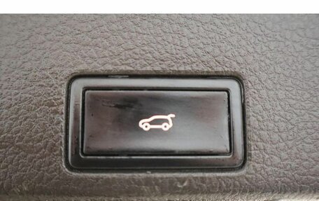 Volkswagen Touareg III, 2012 год, 2 449 000 рублей, 17 фотография