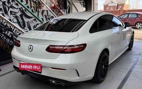 Mercedes-Benz E-Класс, 2019 год, 3 700 000 рублей, 2 фотография