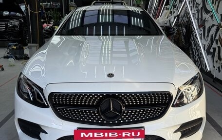 Mercedes-Benz E-Класс, 2019 год, 3 700 000 рублей, 8 фотография