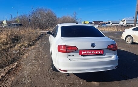 Volkswagen Jetta VI, 2015 год, 875 000 рублей, 4 фотография