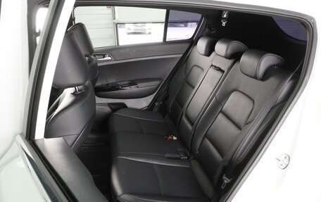 KIA Sportage IV рестайлинг, 2019 год, 2 298 000 рублей, 9 фотография