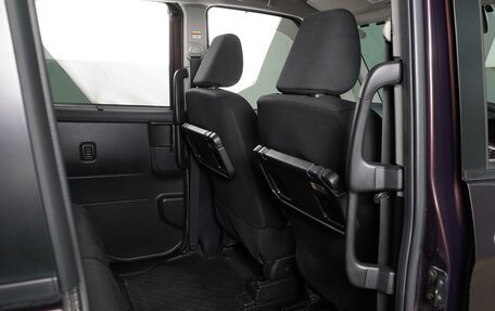 Toyota Roomy I, 2018 год, 1 239 000 рублей, 11 фотография