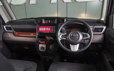 Toyota Roomy I, 2018 год, 1 239 000 рублей, 6 фотография
