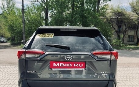Toyota RAV4, 2019 год, 3 300 000 рублей, 5 фотография