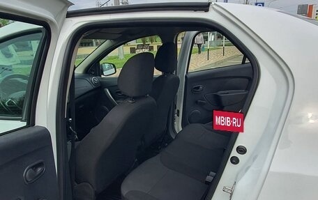 Renault Logan II, 2019 год, 730 000 рублей, 12 фотография