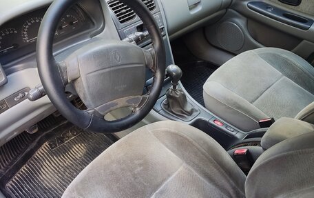 Renault Laguna II, 2000 год, 200 000 рублей, 2 фотография