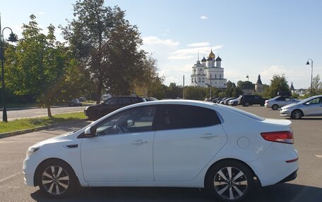 KIA Rio III рестайлинг, 2016 год, 1 050 000 рублей, 2 фотография