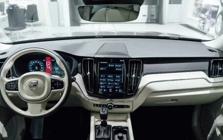 Volvo XC60 II, 2018 год, 4 500 000 рублей, 8 фотография