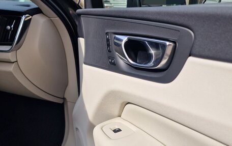 Volvo XC60 II, 2018 год, 4 500 000 рублей, 19 фотография