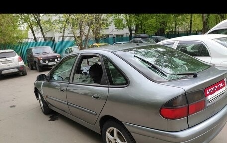 Renault Laguna II, 1994 год, 150 000 рублей, 5 фотография