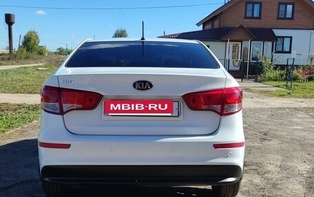 KIA Rio III рестайлинг, 2015 год, 1 050 000 рублей, 3 фотография