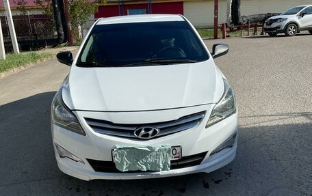 Hyundai Solaris II рестайлинг, 2016 год, 680 000 рублей, 8 фотография