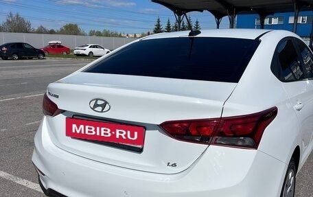 Hyundai Solaris II рестайлинг, 2018 год, 1 300 000 рублей, 5 фотография