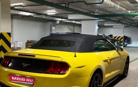 Ford Mustang VI рестайлинг, 2018 год, 2 750 000 рублей, 8 фотография